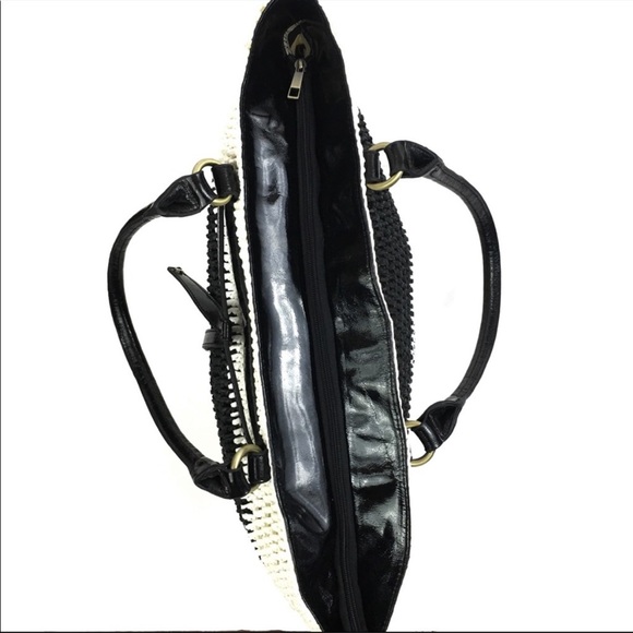 Adrienne Vittadini Nautical Black White Straw Summer Tote Bag - Picture 6 of 16